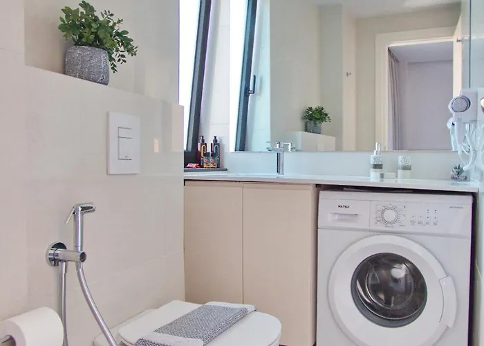 Melina Sea & 아파트